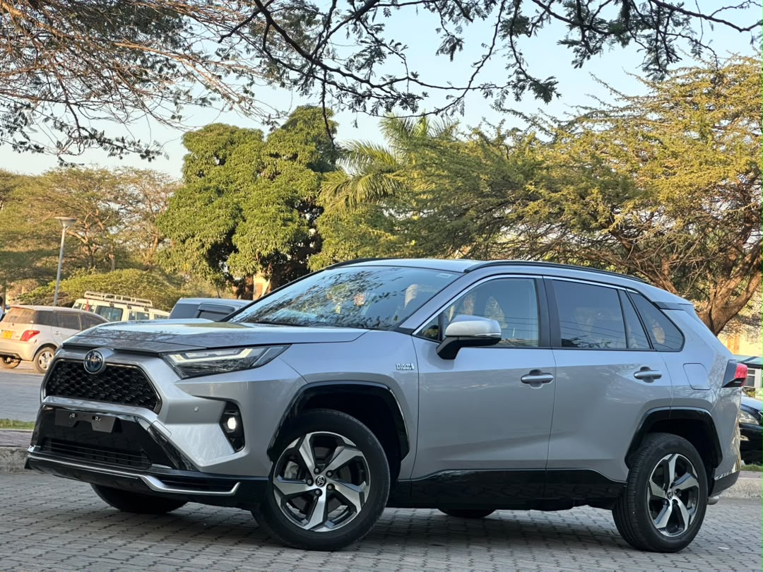 TOYOTA RAV4 GR SPORT thumbnail 2